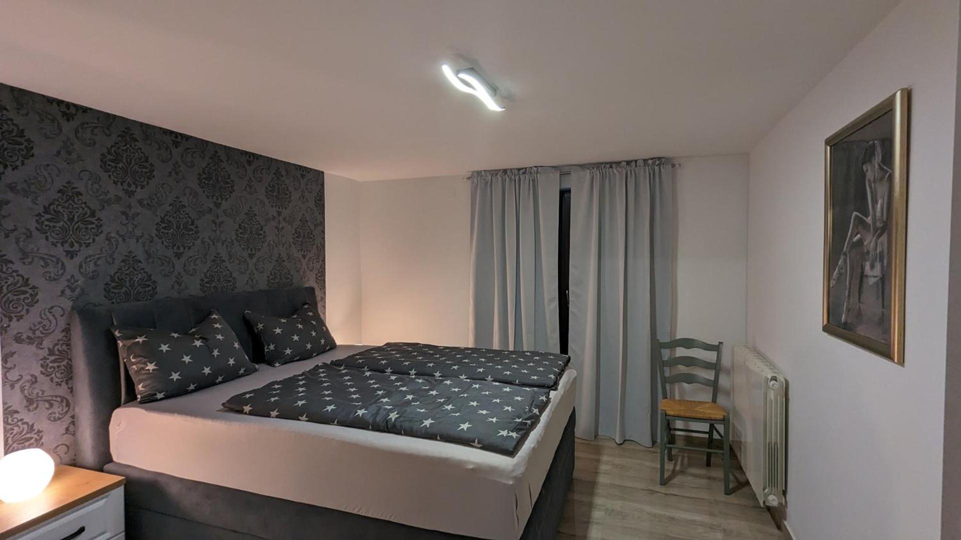 Kartal In The Center Of Near The Beach * Porec
