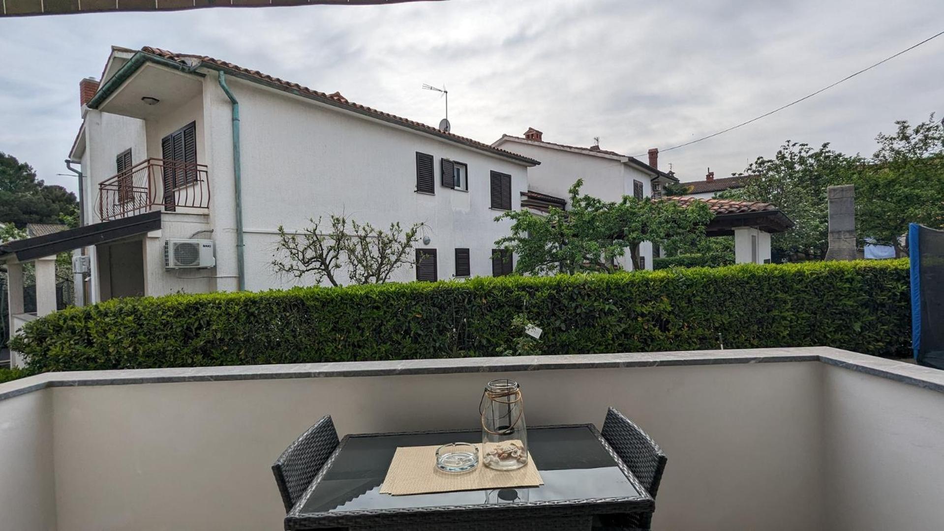 Kartal In The Center Of Near The Beach Vikendica *