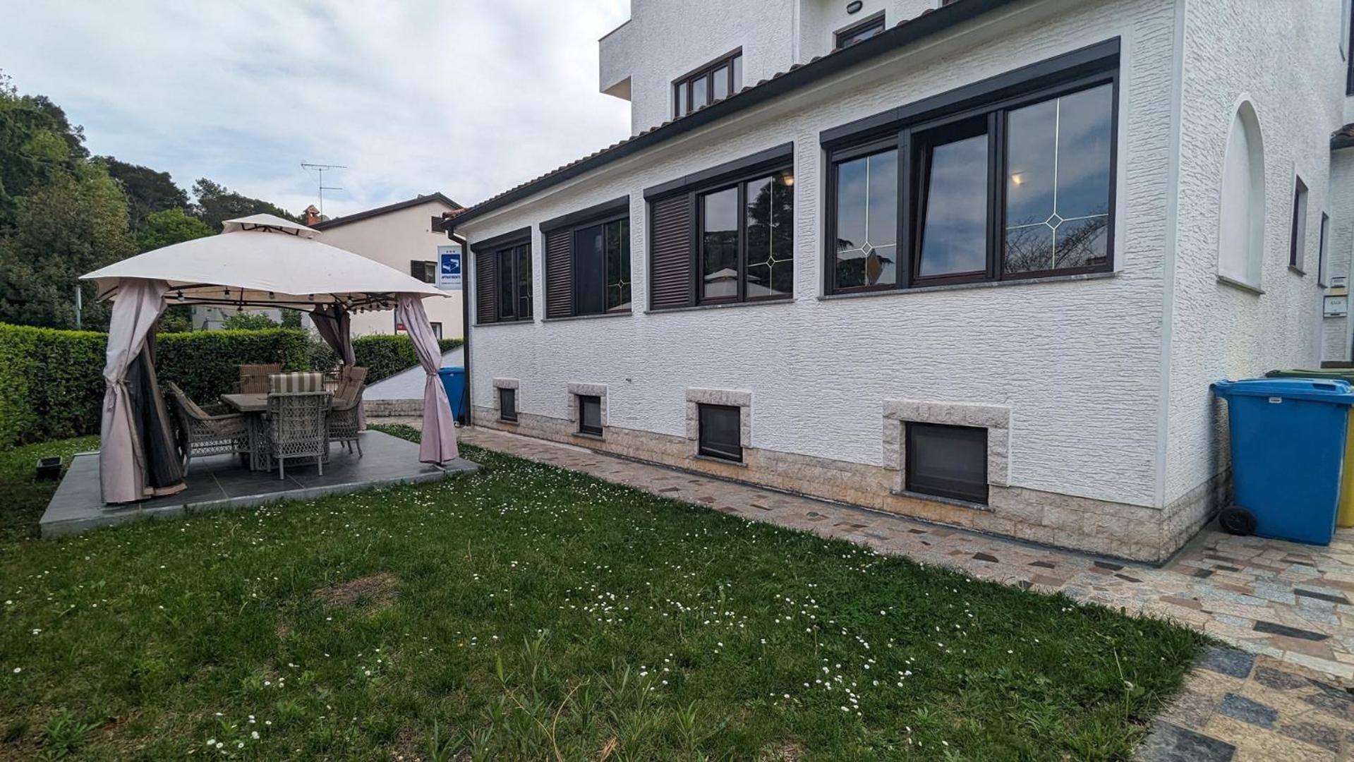 Kartal In The Center Of Near The Beach * Porec